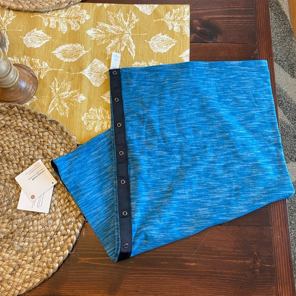NWT Lululemon Vinyasa scarf